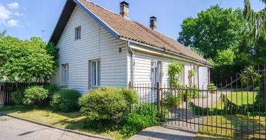 Dom w Poniewież, Litwa