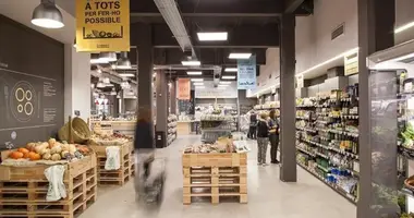 Tienda 320 m² en España