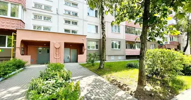 Wohnung 3 zimmer in Minsk, Belarus