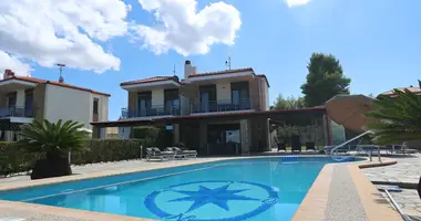 Villa 3 chambres avec Fenêtres double vitrage, avec Balcon, avec Meublesd dans Chaniotis, Grèce