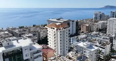 Appartement 2 chambres dans Mahmutlar, Turquie