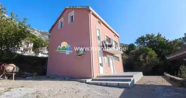 Casa 6 habitaciones en dindinovici, Montenegro