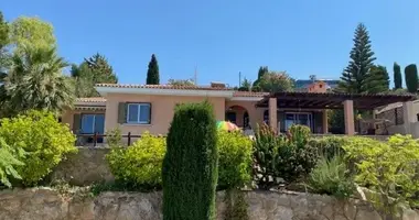 Dom wolnostojący 4 pokoi w Społeczność Talas, Cyprus