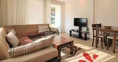 2 room apartment with furniture, with air conditioning, with swimming pool in Alanya, Turkey
