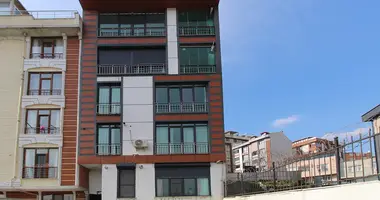 Dúplex 5 habitaciones en Gaziosmanpasa, Turquía