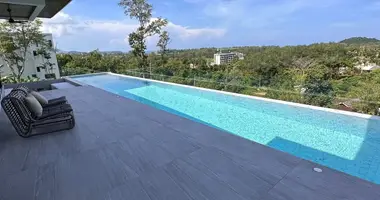 Villa 4 habitaciones con Doble acristalamiento, con Amueblado, con Aire acondicionado en Phuket, Tailandia