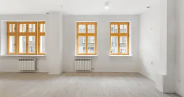 Mieszkanie 3 pokoi w Poznań, Polska