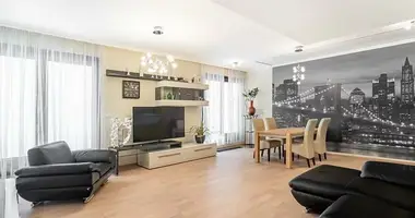 Wohnung 5 zimmer in Bezirk Karlsbad, Tschechien