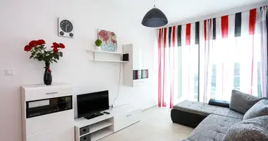 Apartamento 2 habitaciones en Becici, Montenegro