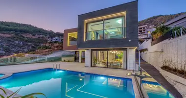 Wohnung 5 zimmer in Alanya, Türkei
