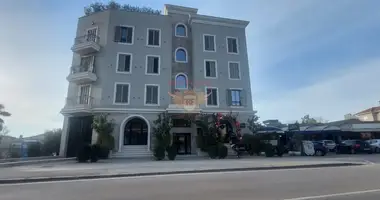 Apartamento 3 habitaciones en Tivat, Montenegro