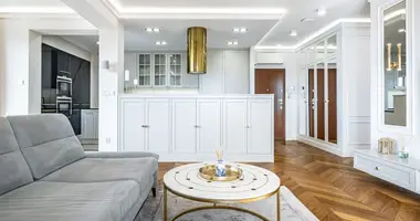 Commercial property 87 m² in Warsaw, Poland