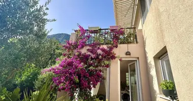 4 bedroom house in Susanj, Montenegro