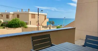 Adosado Adosado 4 habitaciones con Junto al mar en Torrevieja, España
