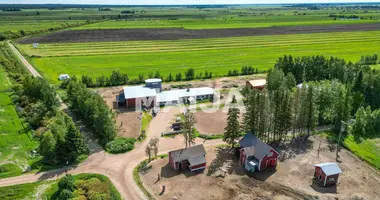 4 bedroom house in Tyrnaevae, Finland