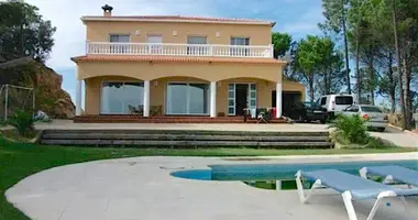 Willa w Serrabrava, Hiszpania