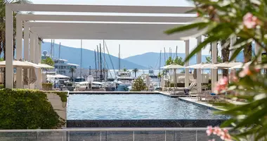 Wohnung 3 zimmer in Tivat, Montenegro