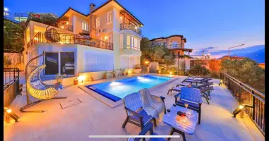 Villa 5 bedrooms in Kaş, Turkey