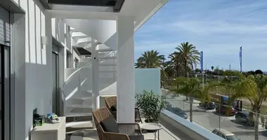 Penthouse 2 bedrooms in Estepona, Spain