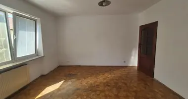 Commercial property 398 m² in Warsaw, Poland