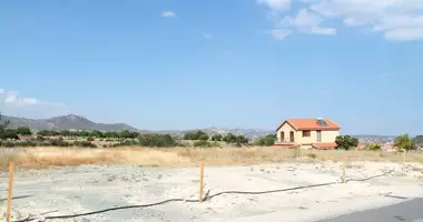 Участок земли в Пареклисия, Кипр