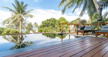 Condo  z Widok na morze, z Basen, z Widok na góry w Phuket, Tajlandia