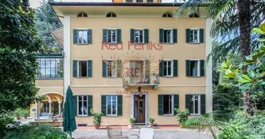 Villa 5 bedrooms in Lenno, Italy