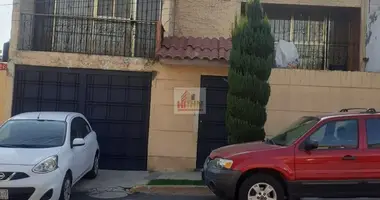 Casa 3 habitaciones en Tlalnepantla, México