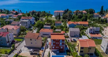 Hotel 460 m² in Kastel Luksic, Kroatien