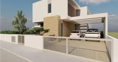 4 bedroom house in Oroklini, Cyprus