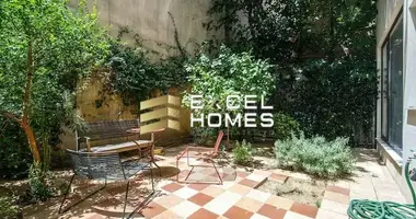 4 bedroom house in Luqa, Malta