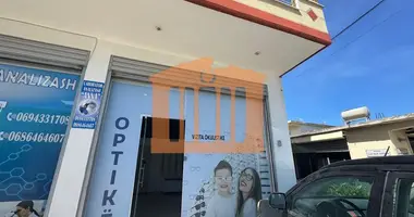 Commercial property 40 m² in Bashkia Durres, Albania