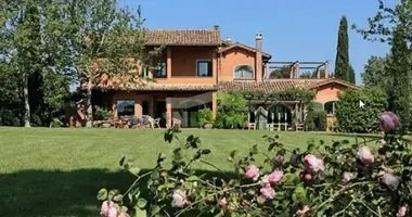 Villa in Lazio, Italy