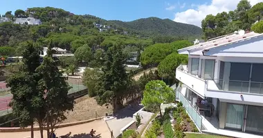 Casa 5 habitaciones en Santa Cristina d Aro, España