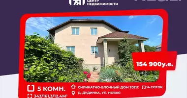 Dom wolnostojący w Pryharadny sielski Saviet, Białoruś