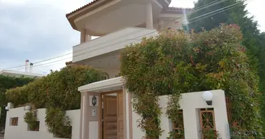 Villa 3 bedrooms with Sea view, with Mountain view, with City view in Municipality of Xylokastro and Evrostina, Greece