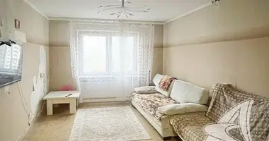 Квартира 2 комнаты в Мухавецкий сельский Совет, Беларусь