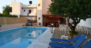 Hotel 500 m² w Stalida, Grecja
