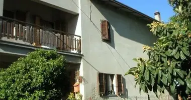 Dom 7 pokojów w Terni, Włochy