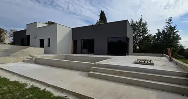 Villa 4 bedrooms in Grad Pula, Croatia