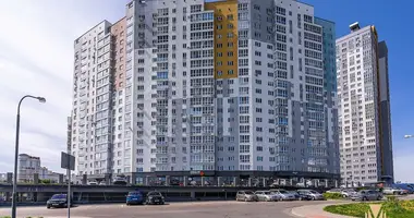Tienda 77 m² en Minsk, Bielorrusia