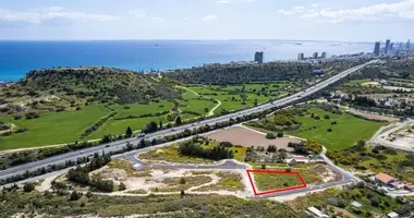 Plot of land in koinoteta agiou tychona, Cyprus