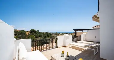Penthouse 4 bedrooms in Marbella, Spain