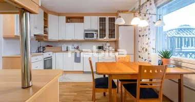 Mieszkanie 4 pokoi w Kemi, Finlandia