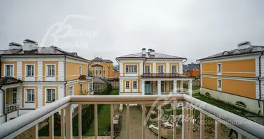 Townhouse 5 rooms in poselenie Sosenskoe, Russia