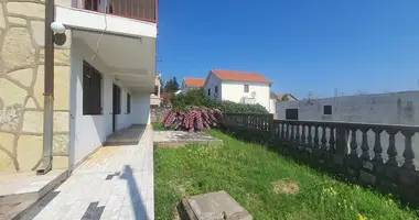 Дом 6 спален в Радовичи, Черногория