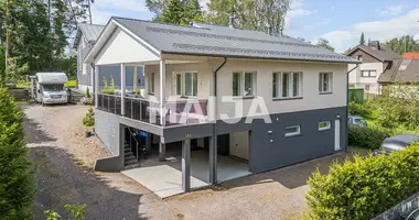 3 bedroom house in Helsinki sub-region, Finland