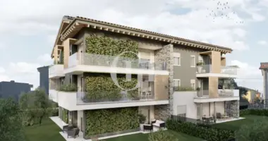 Apartamento 3 habitaciones en Desenzano del Garda, Italia