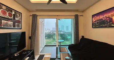 Condo 1 bedroom with Balcony, with Furnitured, with Elevator in Pattaya, Thailand