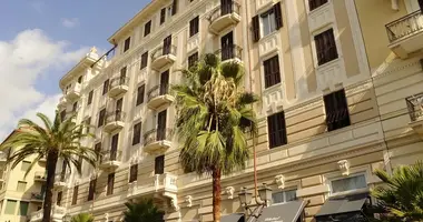 Wohnung 5 Schlafzimmer in Alassio, Italien